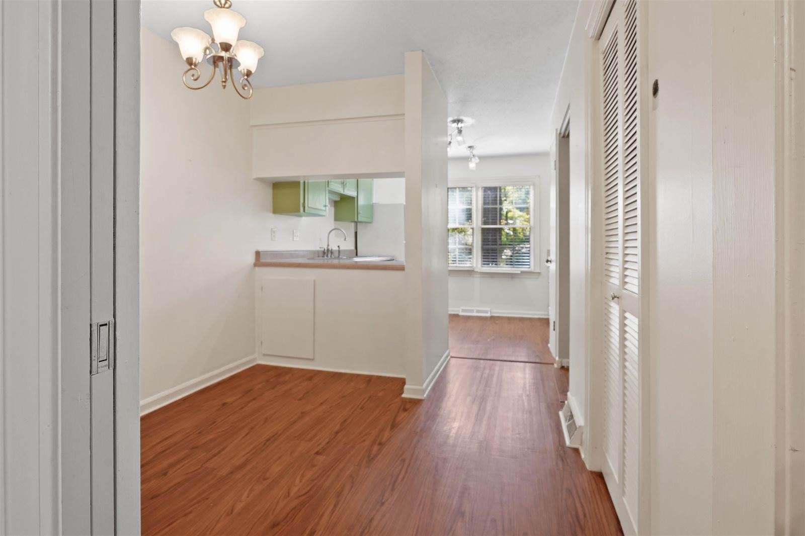 21 Forest Oaks Way, Spartanburg, SC 29307