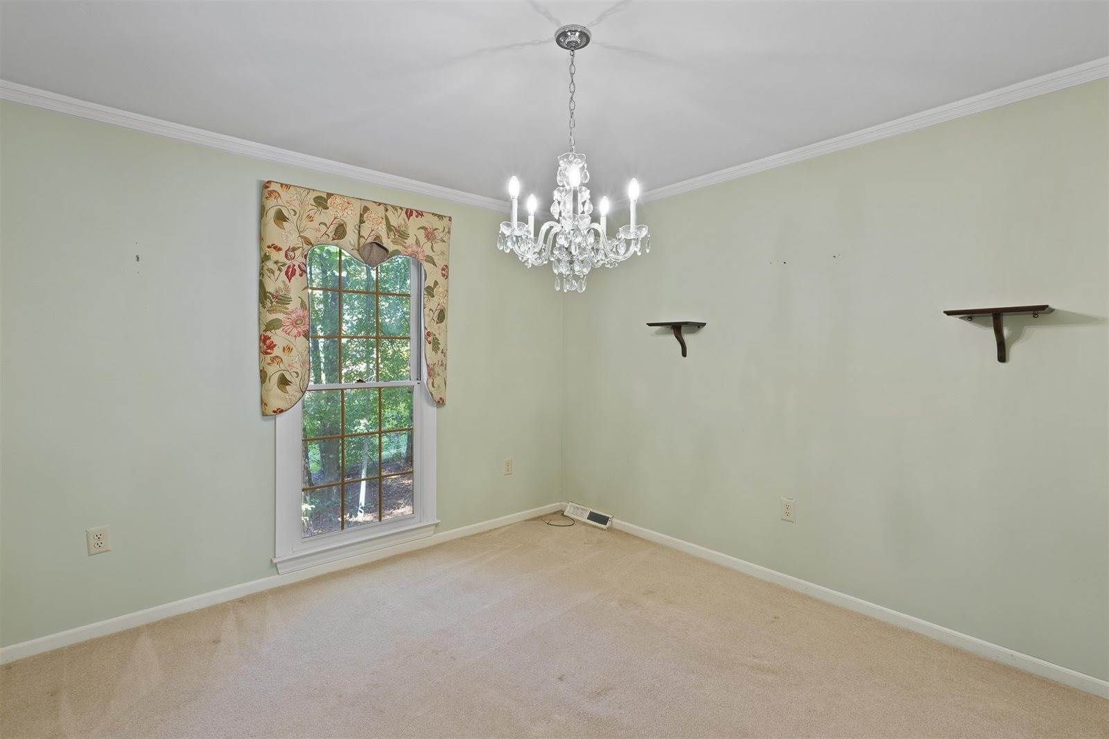 21 Forest Oaks Way, Spartanburg, SC 29307