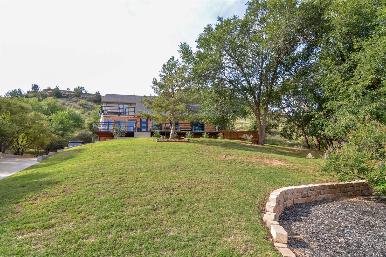 69 Lakeshore Drive, Ransom Canyon, TX 79366