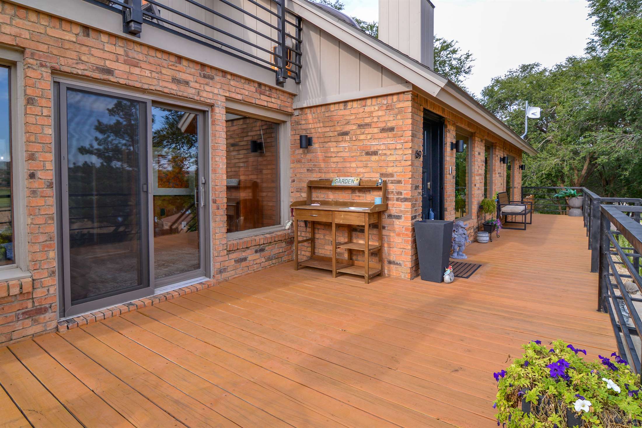 69 Lakeshore Drive, Ransom Canyon, TX 79366