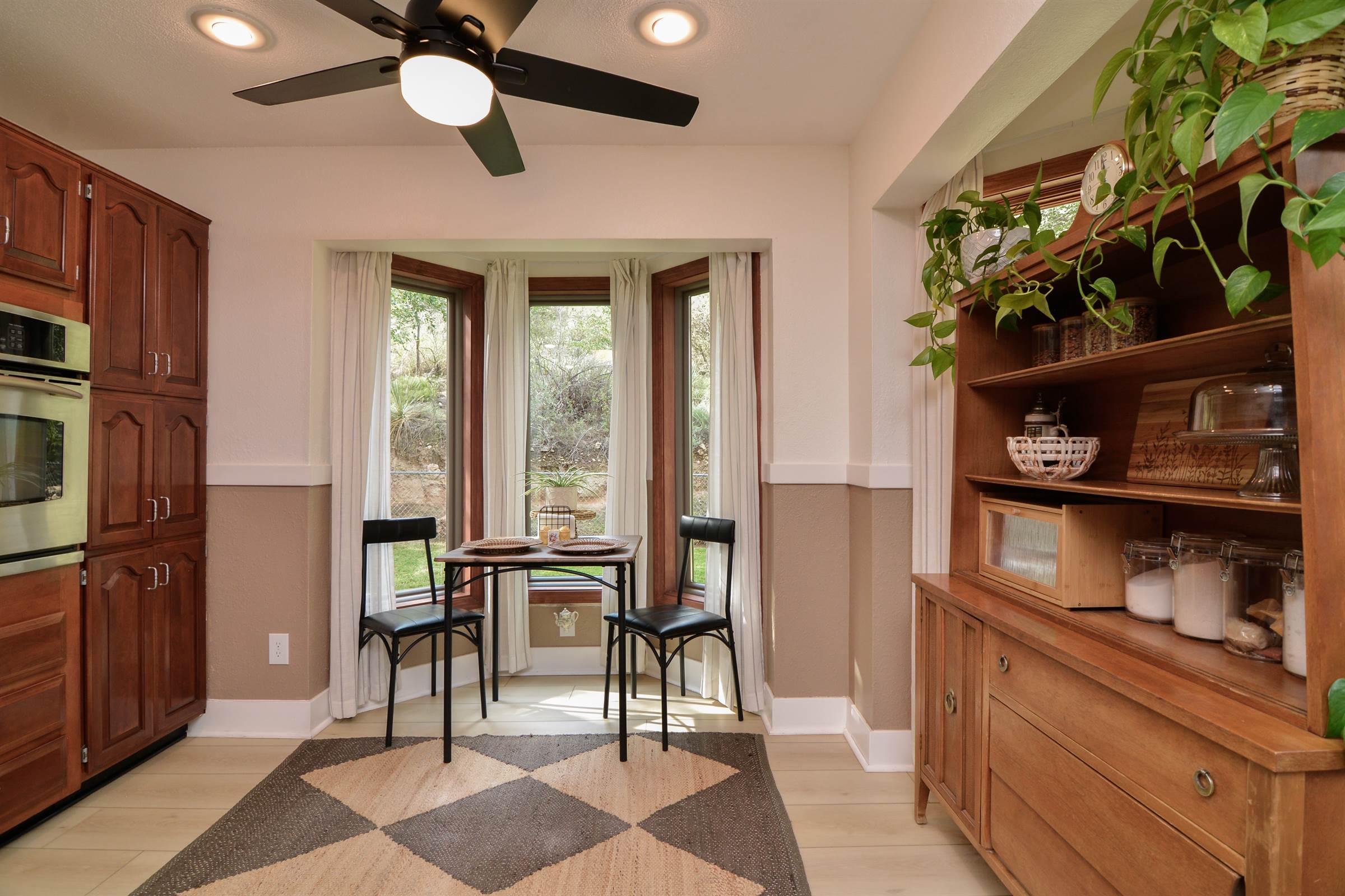 69 Lakeshore Drive, Ransom Canyon, TX 79366
