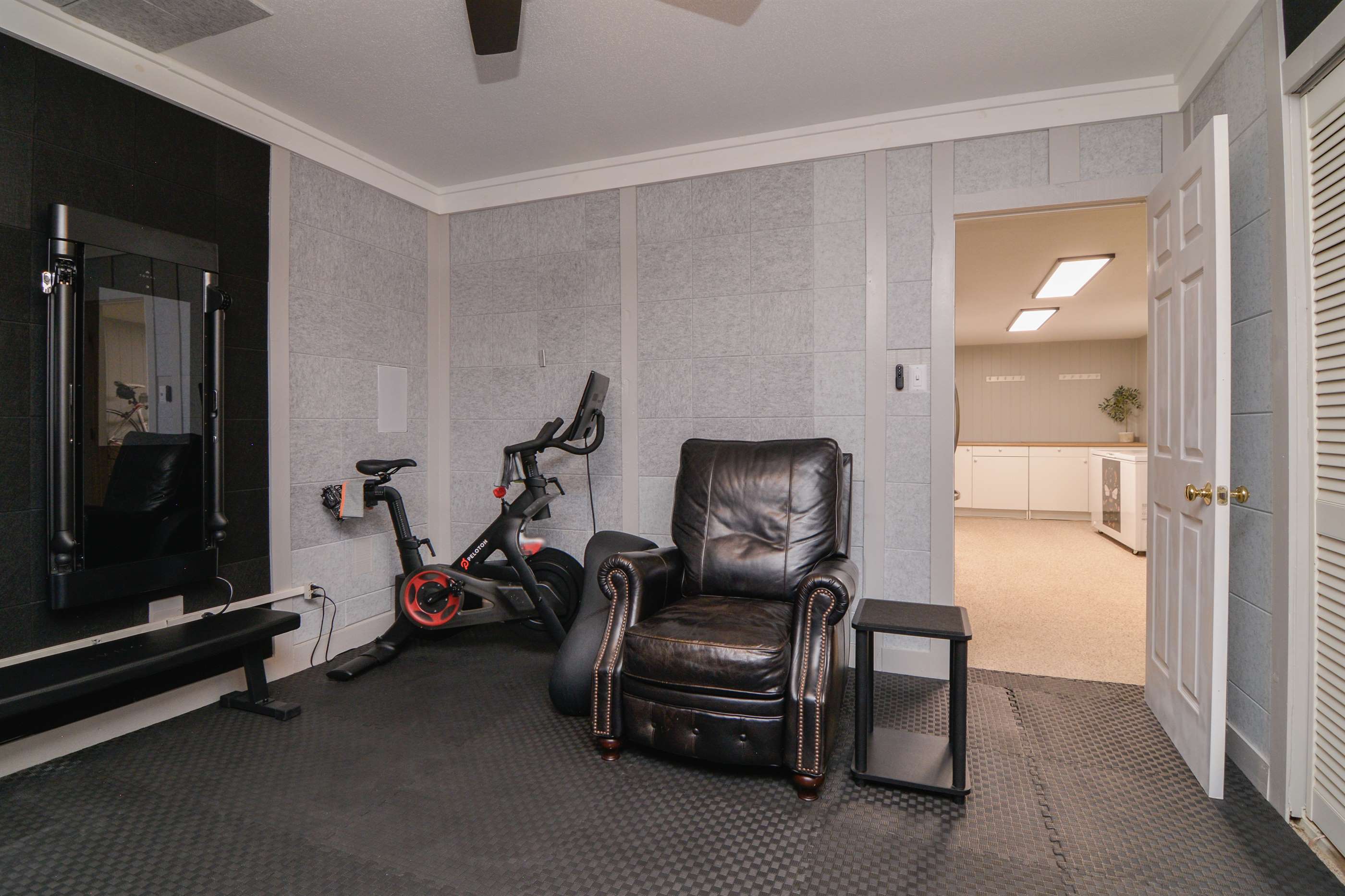 69 Lakeshore Drive, Ransom Canyon, TX 79366