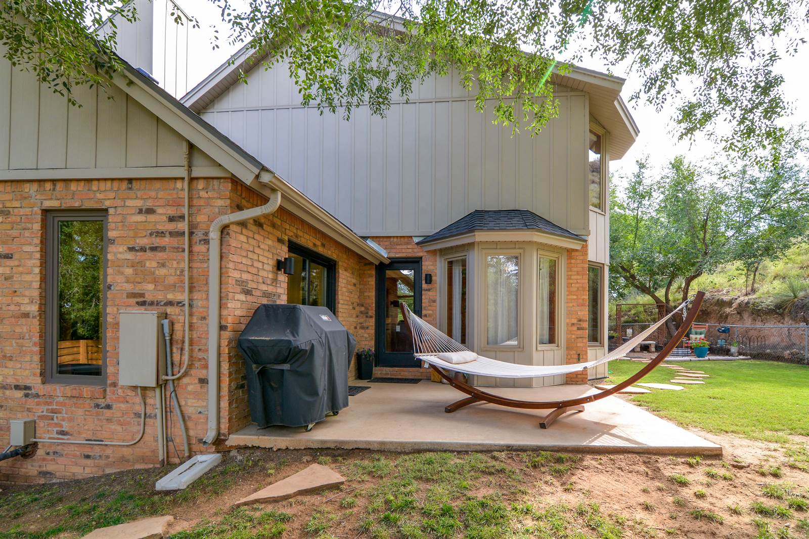 69 Lakeshore Drive, Ransom Canyon, TX 79366