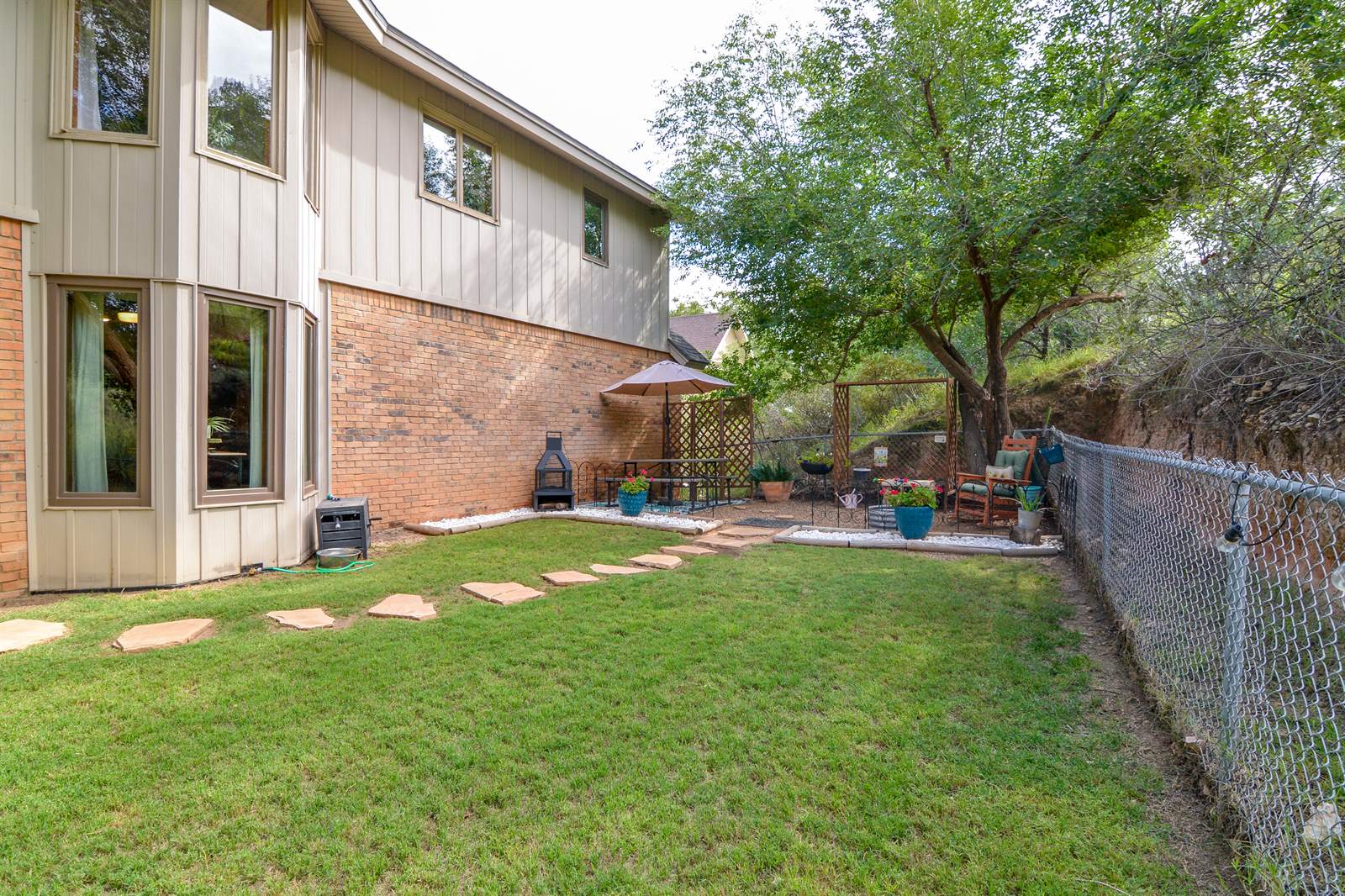 69 Lakeshore Drive, Ransom Canyon, TX 79366