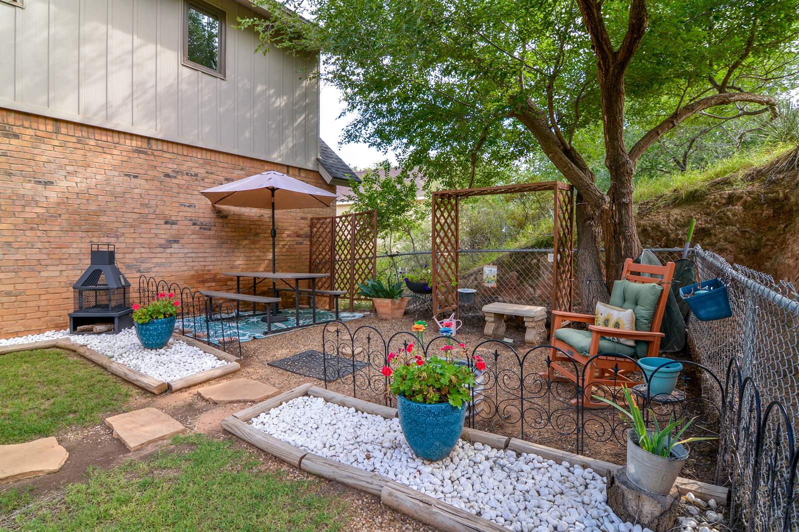 69 Lakeshore Drive, Ransom Canyon, TX 79366