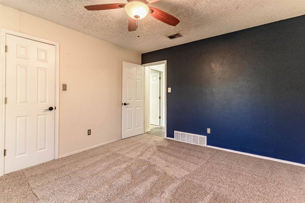 1600 Hastings Drive, Mansfield, TX 76063