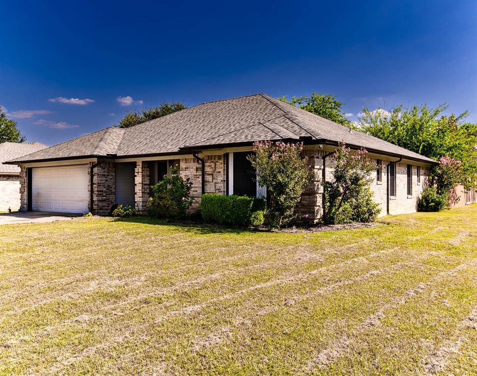 1600 Hastings Drive, Mansfield, TX 76063