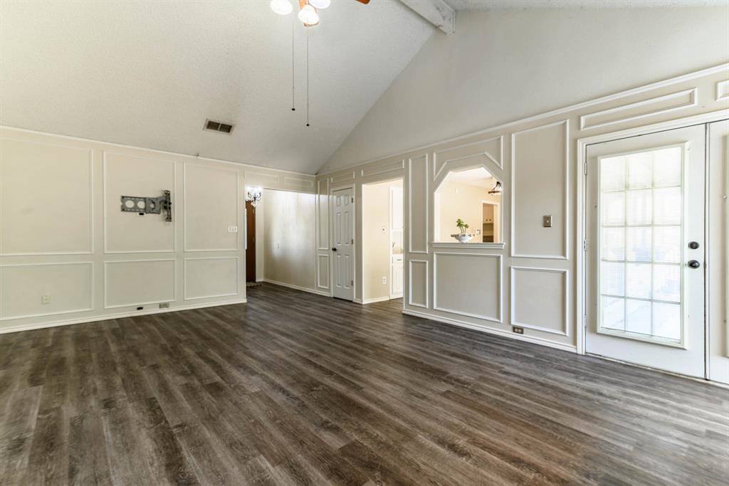 1600 Hastings Drive, Mansfield, TX 76063