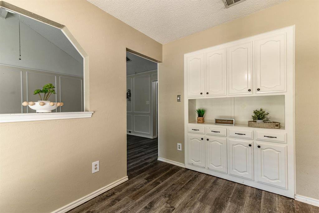 1600 Hastings Drive, Mansfield, TX 76063