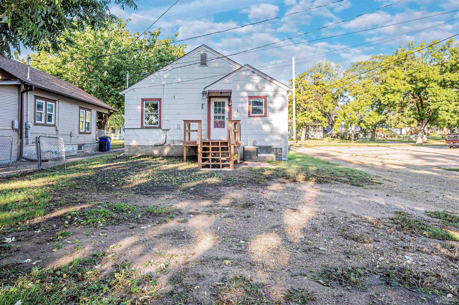 415 South Adams Street, Junction City, KS 66441