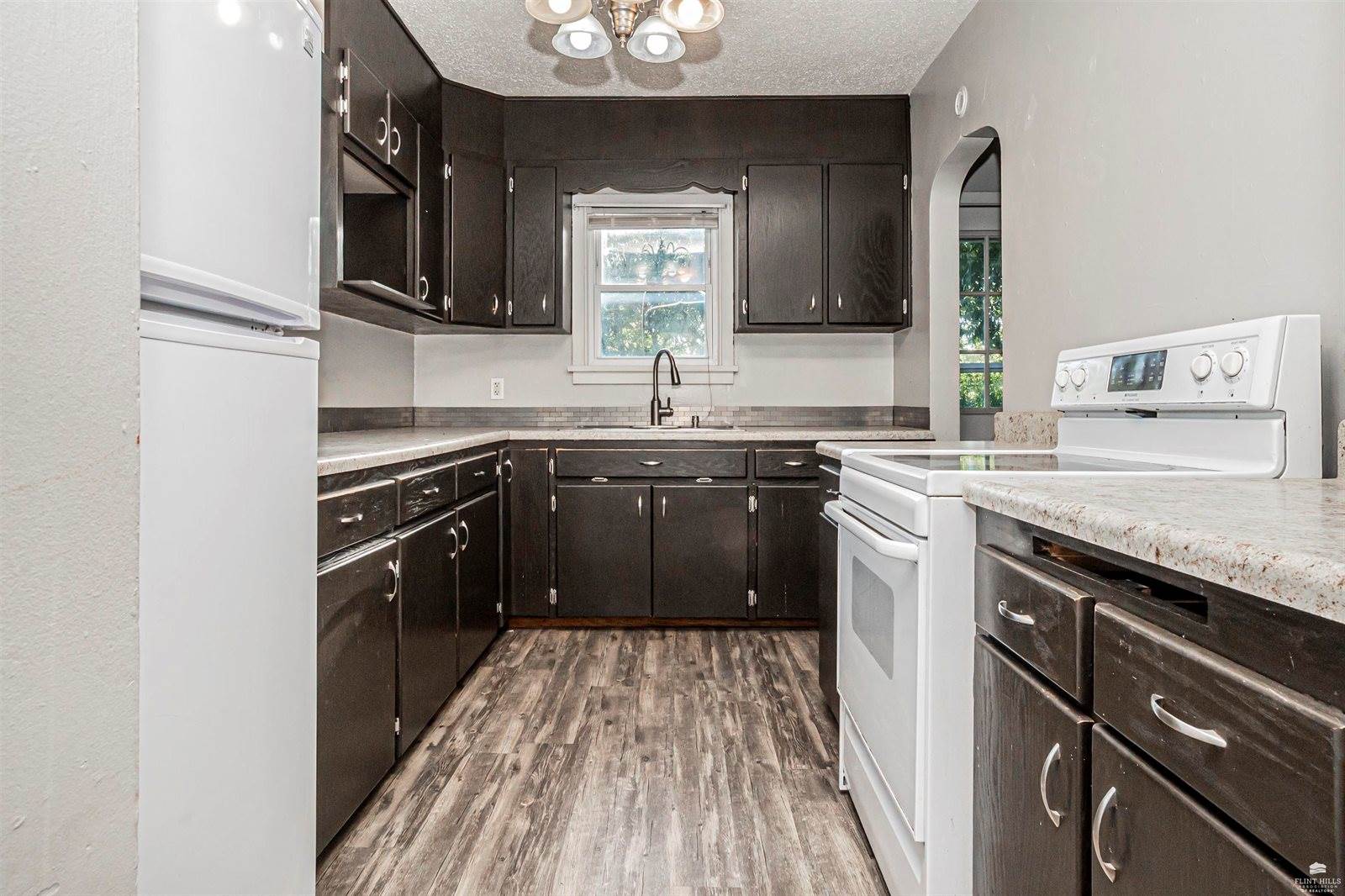 415 South Adams Street, Junction City, KS 66441