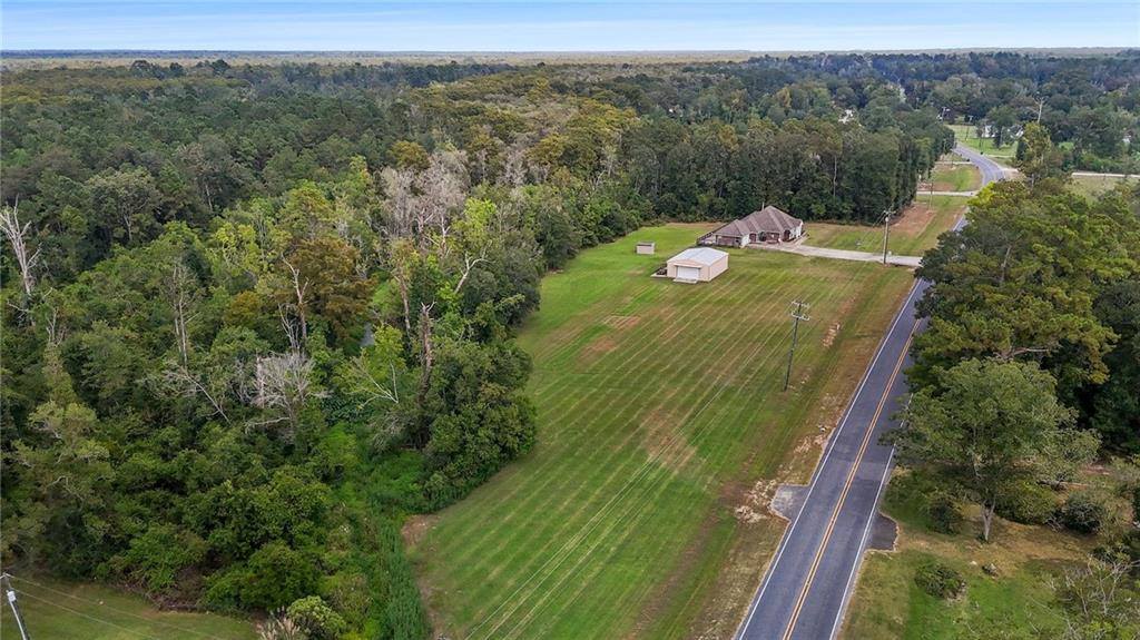 24843 Hwy 22, Maurepas, LA 70449