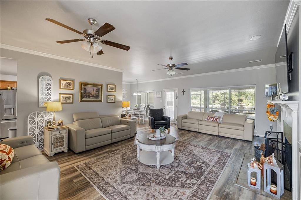 24843 Hwy 22, Maurepas, LA 70449