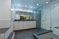 3381 Oakmont View, Glendale, CA 91208