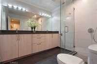 3381 Oakmont View, Glendale, CA 91208