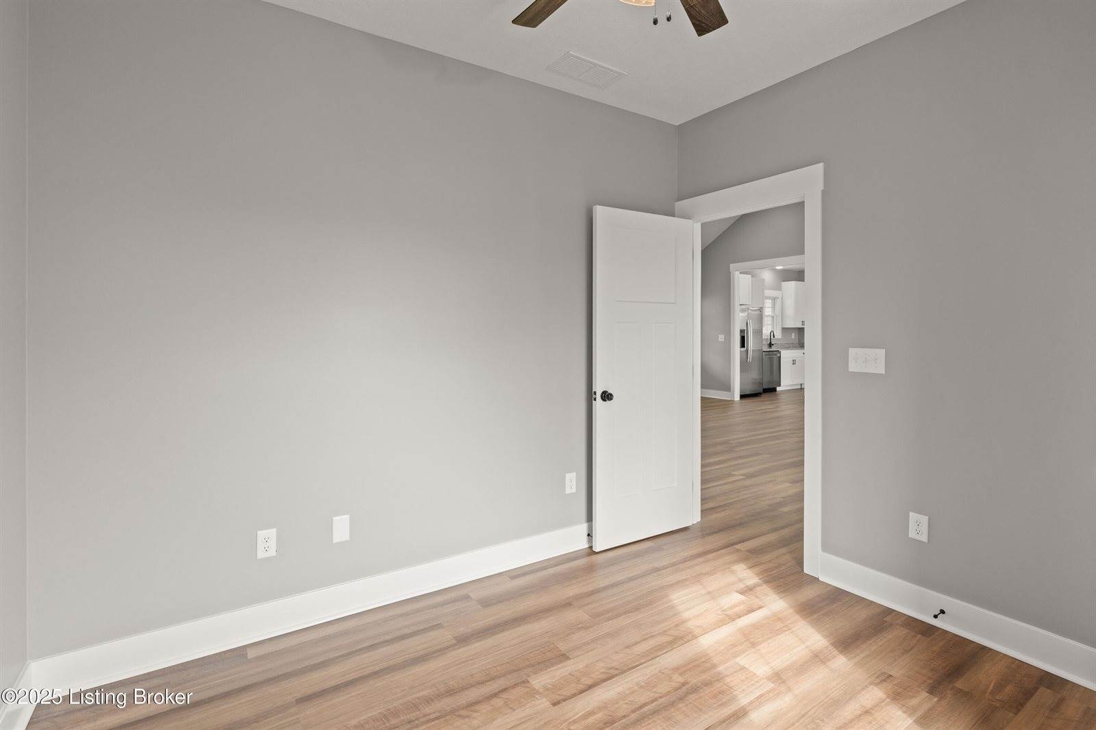 88 Betty Boyd Ln, Brandenburg, KY 40108