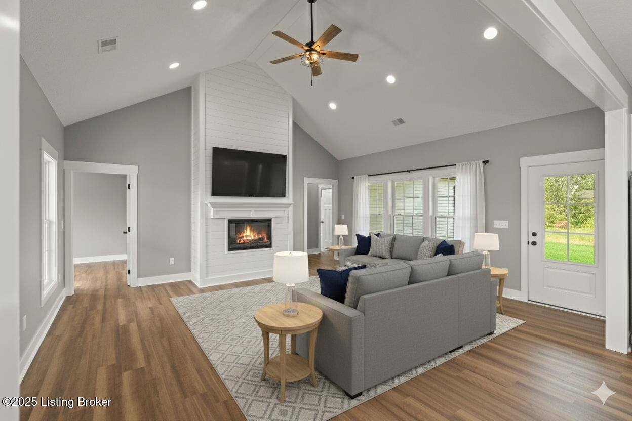 88 Betty Boyd Ln, Brandenburg, KY 40108