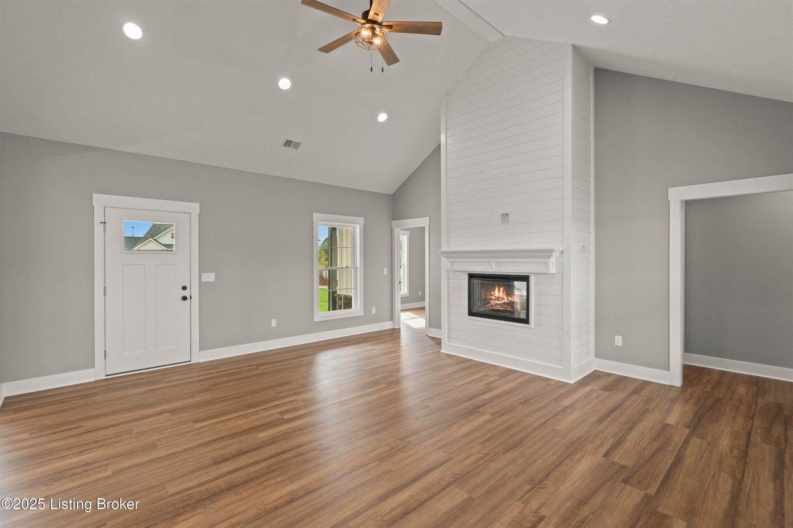 88 Betty Boyd Ln, Brandenburg, KY 40108