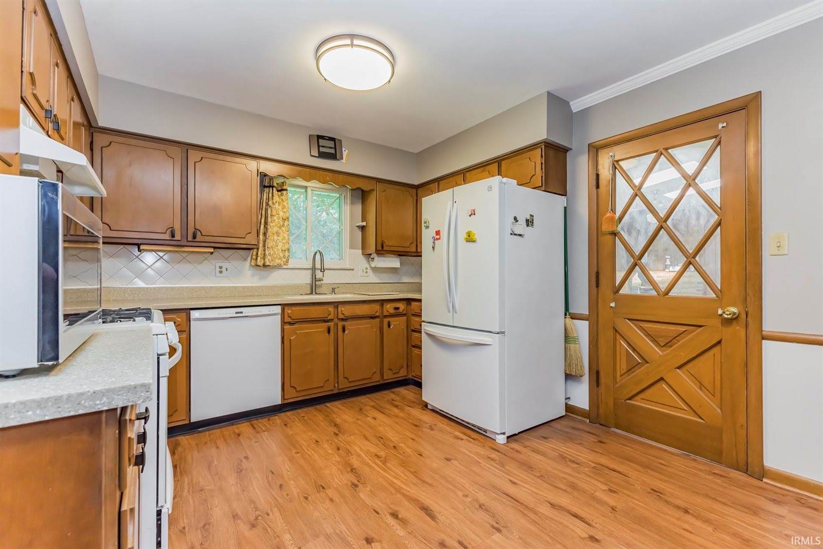 309 N Bayberry Lane, Muncie, IN 47304