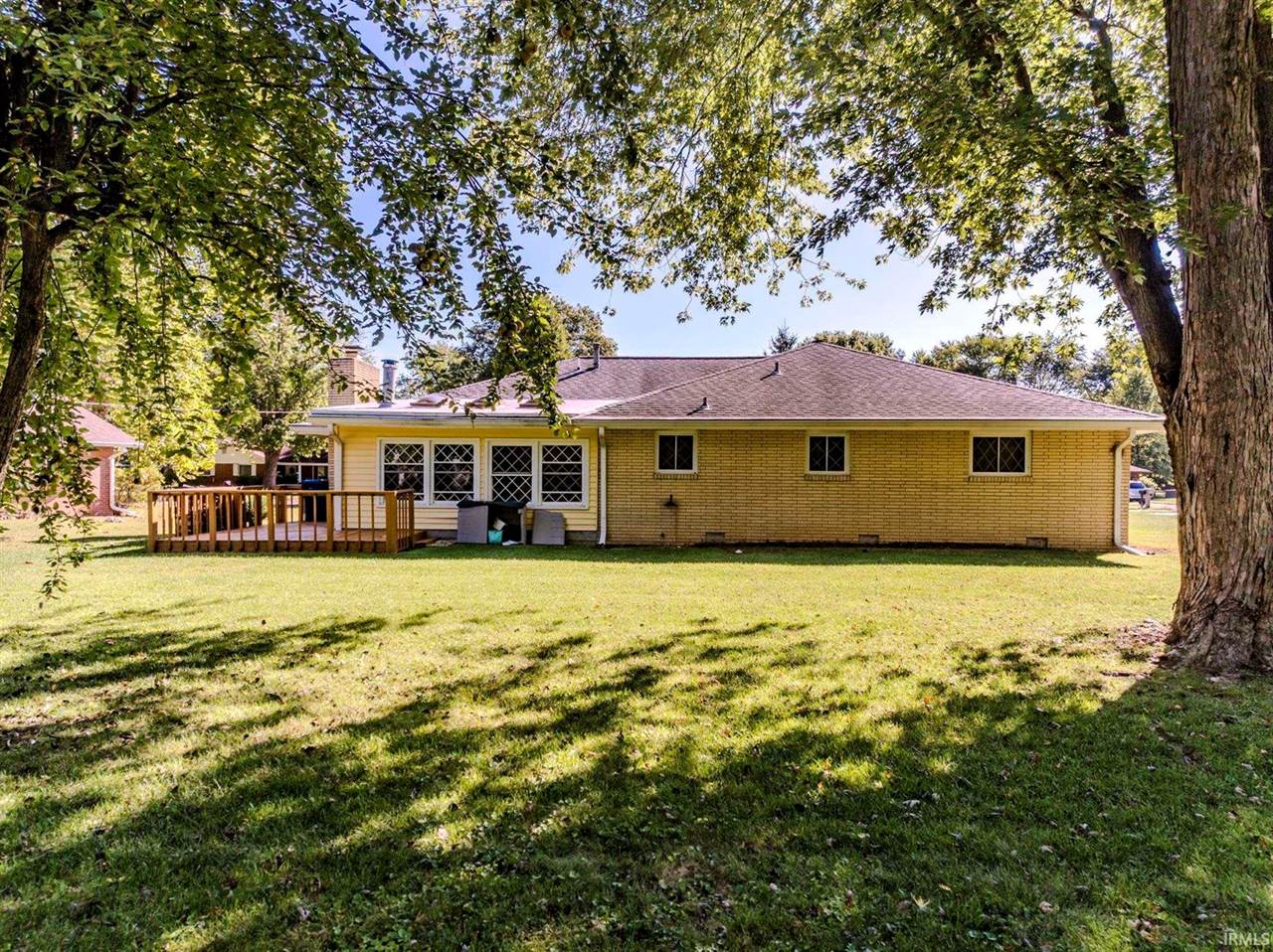 309 N Bayberry Lane, Muncie, IN 47304