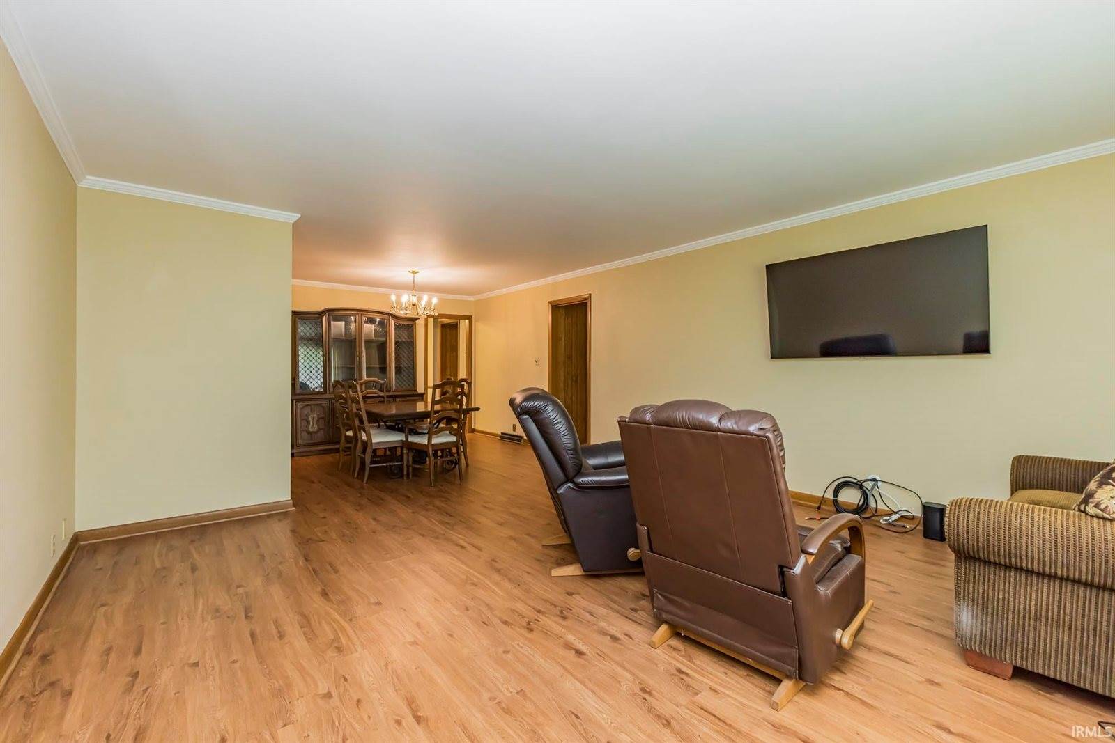 309 N Bayberry Lane, Muncie, IN 47304