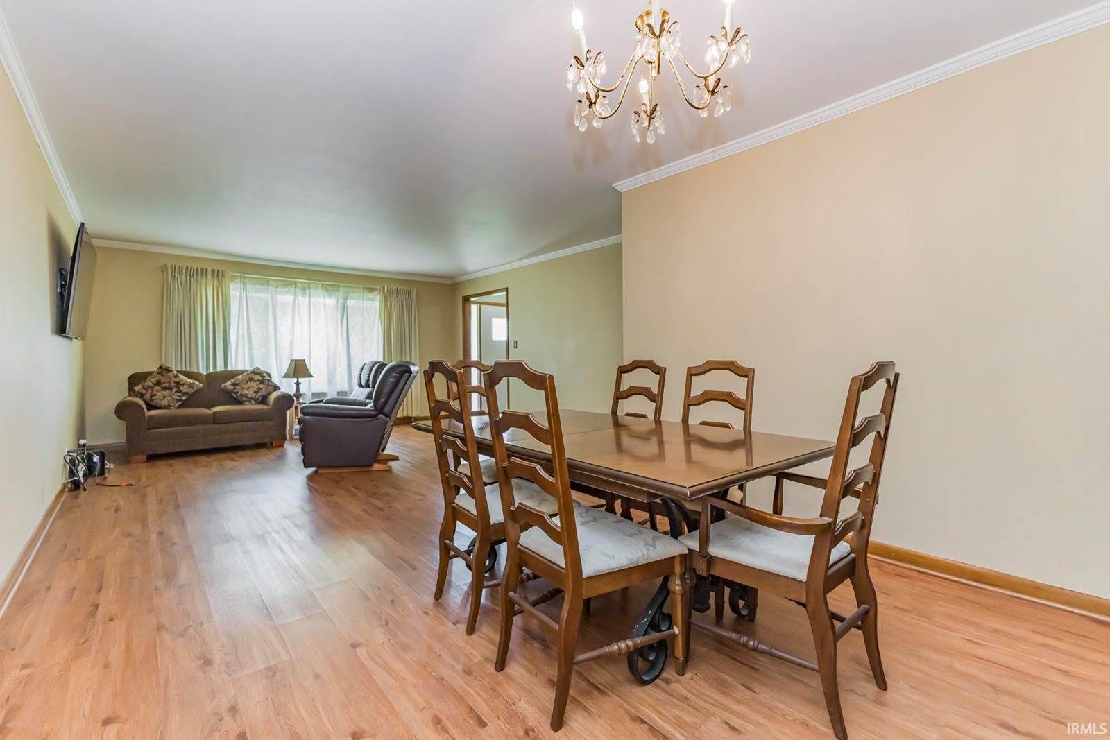 309 N Bayberry Lane, Muncie, IN 47304