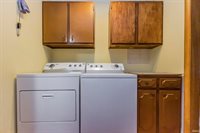 309 N Bayberry Lane, Muncie, IN 47304