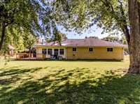 309 N Bayberry Lane, Muncie, IN 47304