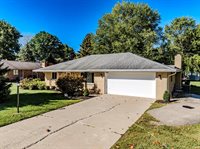 309 N Bayberry Lane, Muncie, IN 47304