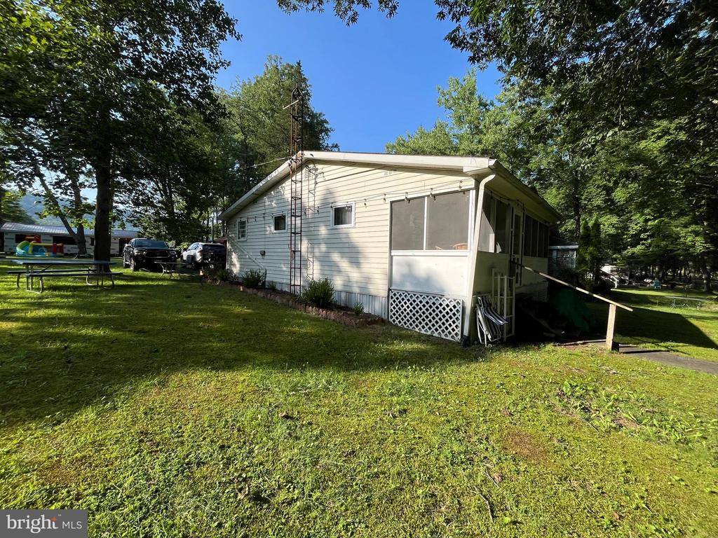 100 Bubbling Spring Road, Capon Bridge, WV 26711