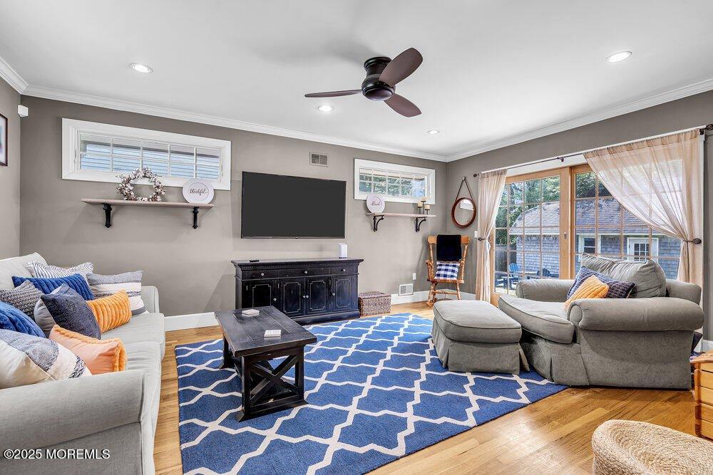 24 Chestnut Street, Fair Haven, NJ 07704