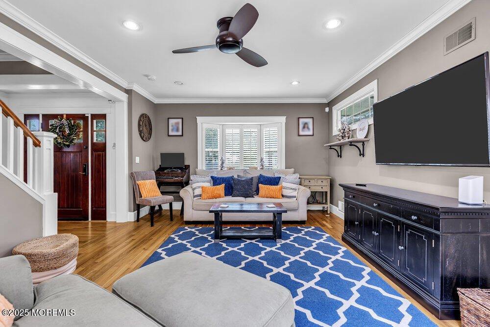 24 Chestnut Street, Fair Haven, NJ 07704