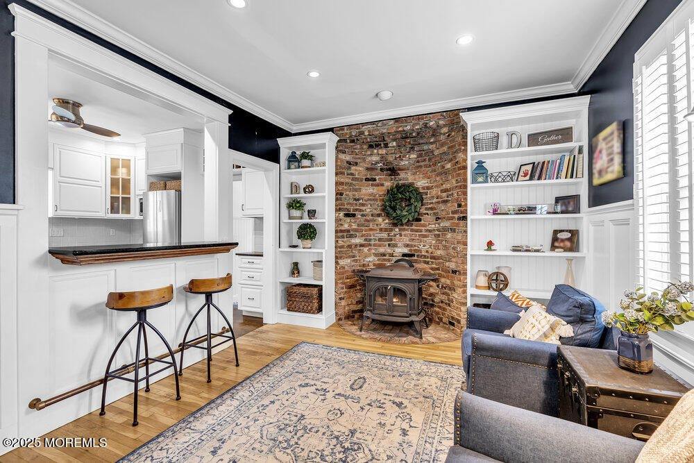 24 Chestnut Street, Fair Haven, NJ 07704