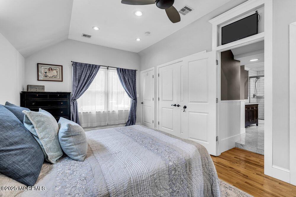 24 Chestnut Street, Fair Haven, NJ 07704