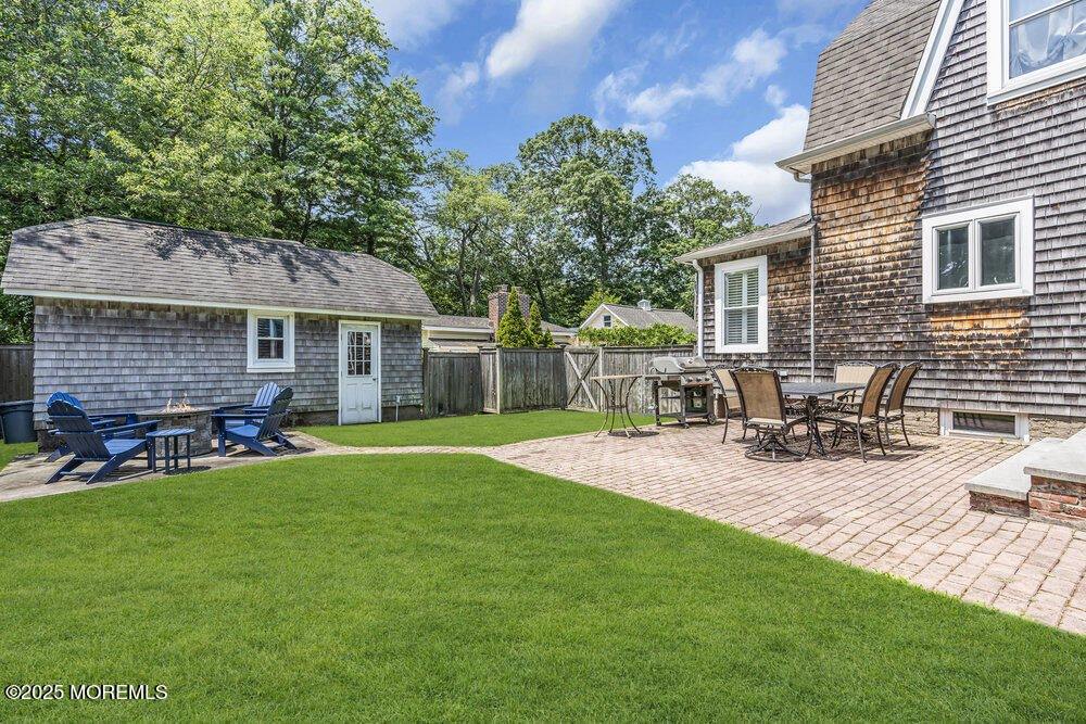 24 Chestnut Street, Fair Haven, NJ 07704