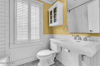 24 Chestnut Street, Fair Haven, NJ 07704