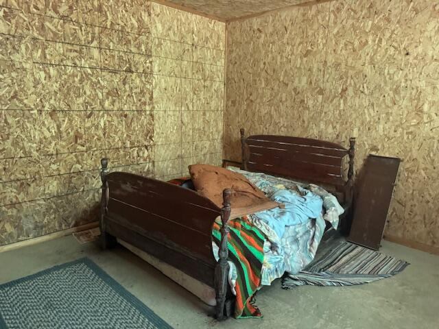 3-5 Gravy Lane, Bradford, ME 04410