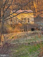 236 Piedmont Orchard Road, Linden, VA 22642