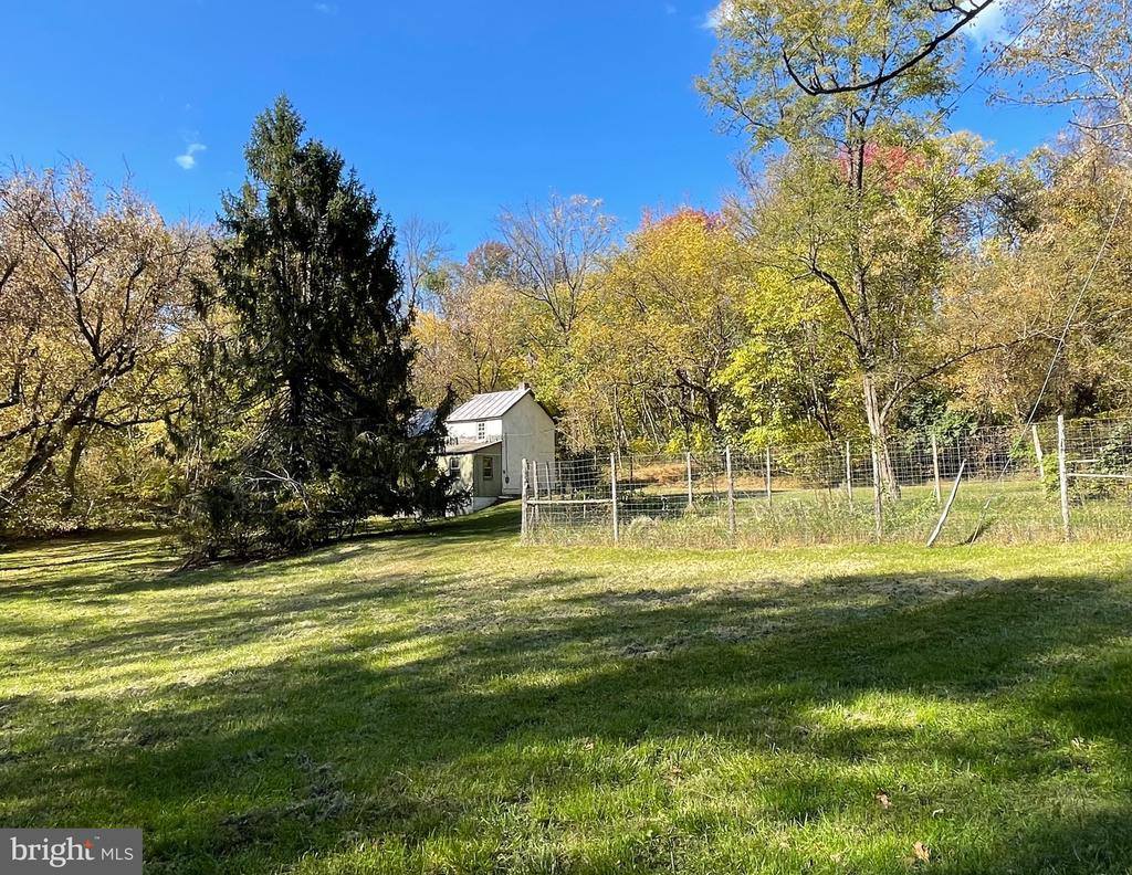 189 Piedmont Orchard Road, Linden, VA 22642