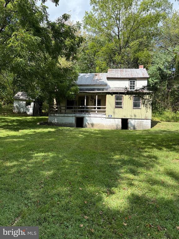 189 Piedmont Orchard Road, Linden, VA 22642