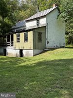 189 Piedmont Orchard Road, Linden, VA 22642