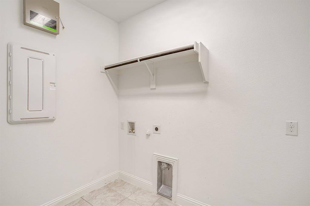 2727 Catoosa Lane, Corinth, TX 76210