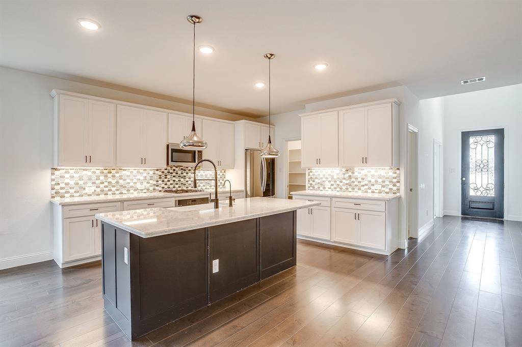 2727 Catoosa Lane, Corinth, TX 76210