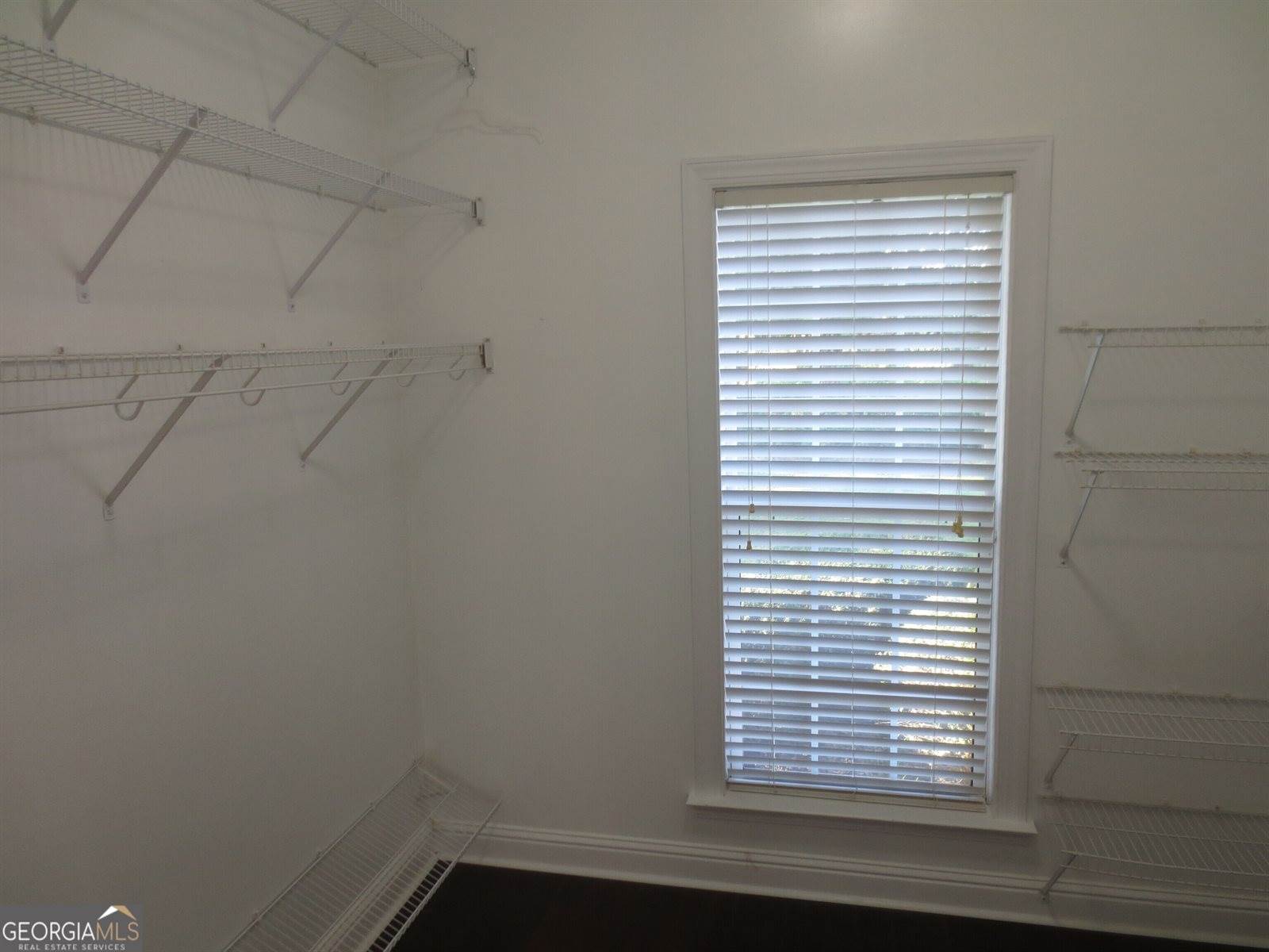 184 Giles Road, Warner Robins, GA 31093