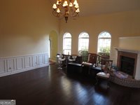 184 Giles Road, Warner Robins, GA 31093