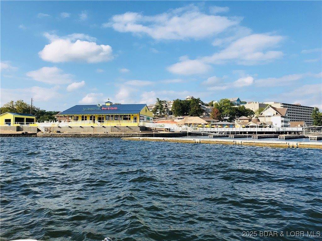 90 Channel Buoy Drive, Osage Beach, MO 65065