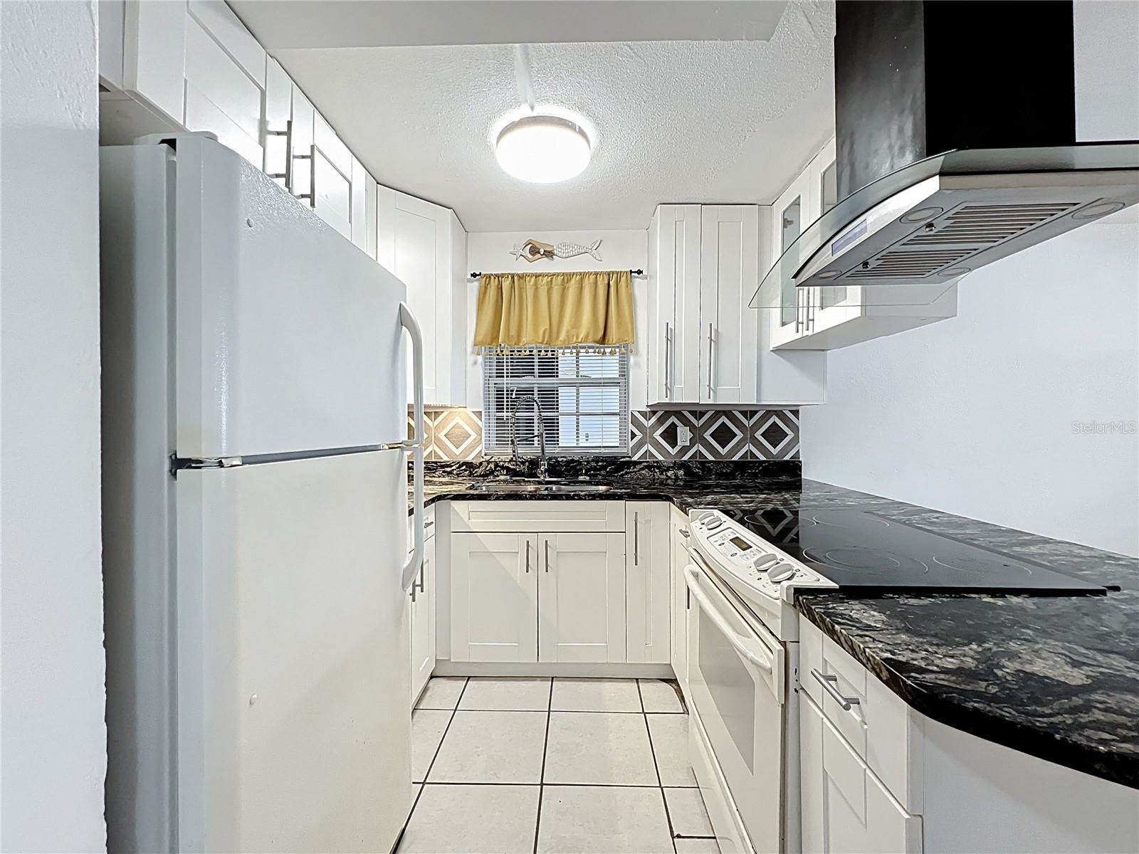 11705 3RD Street East, Treasure Island, FL 33706