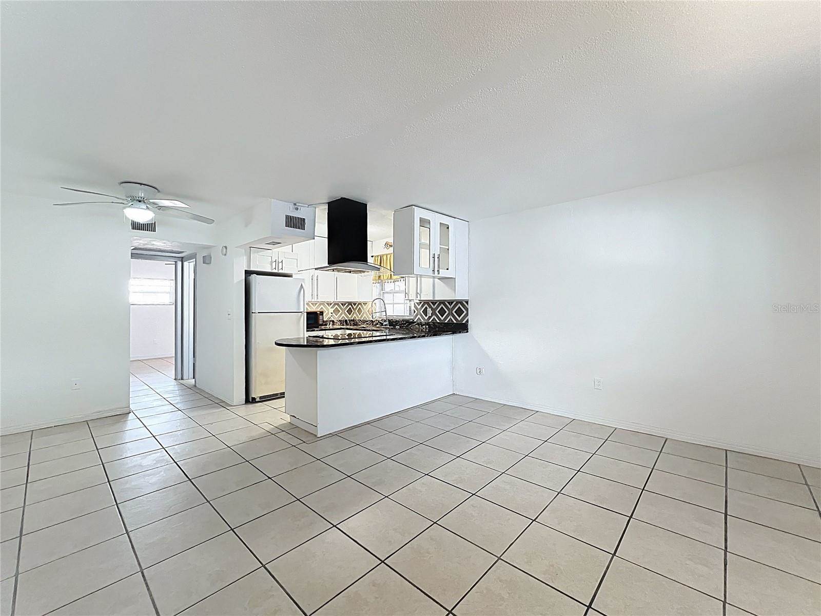 11705 3RD Street East, Treasure Island, FL 33706