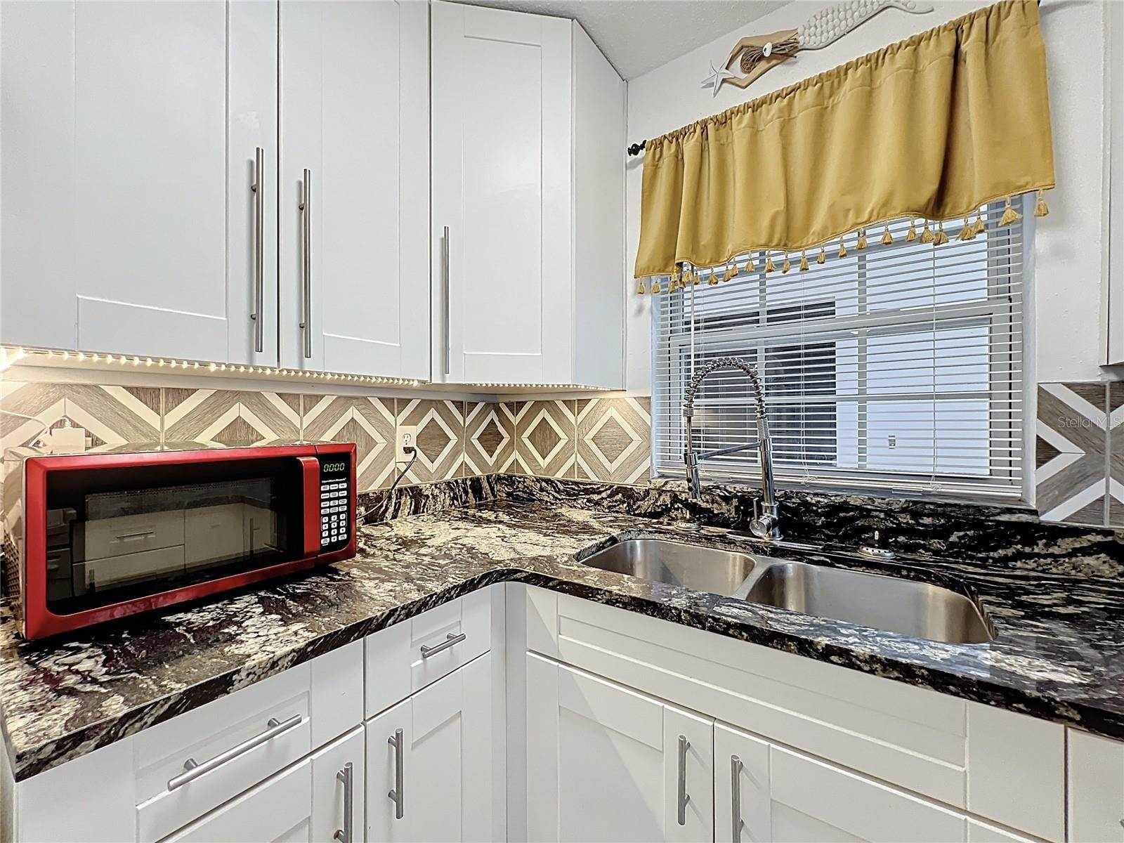 11705 3RD Street East, Treasure Island, FL 33706