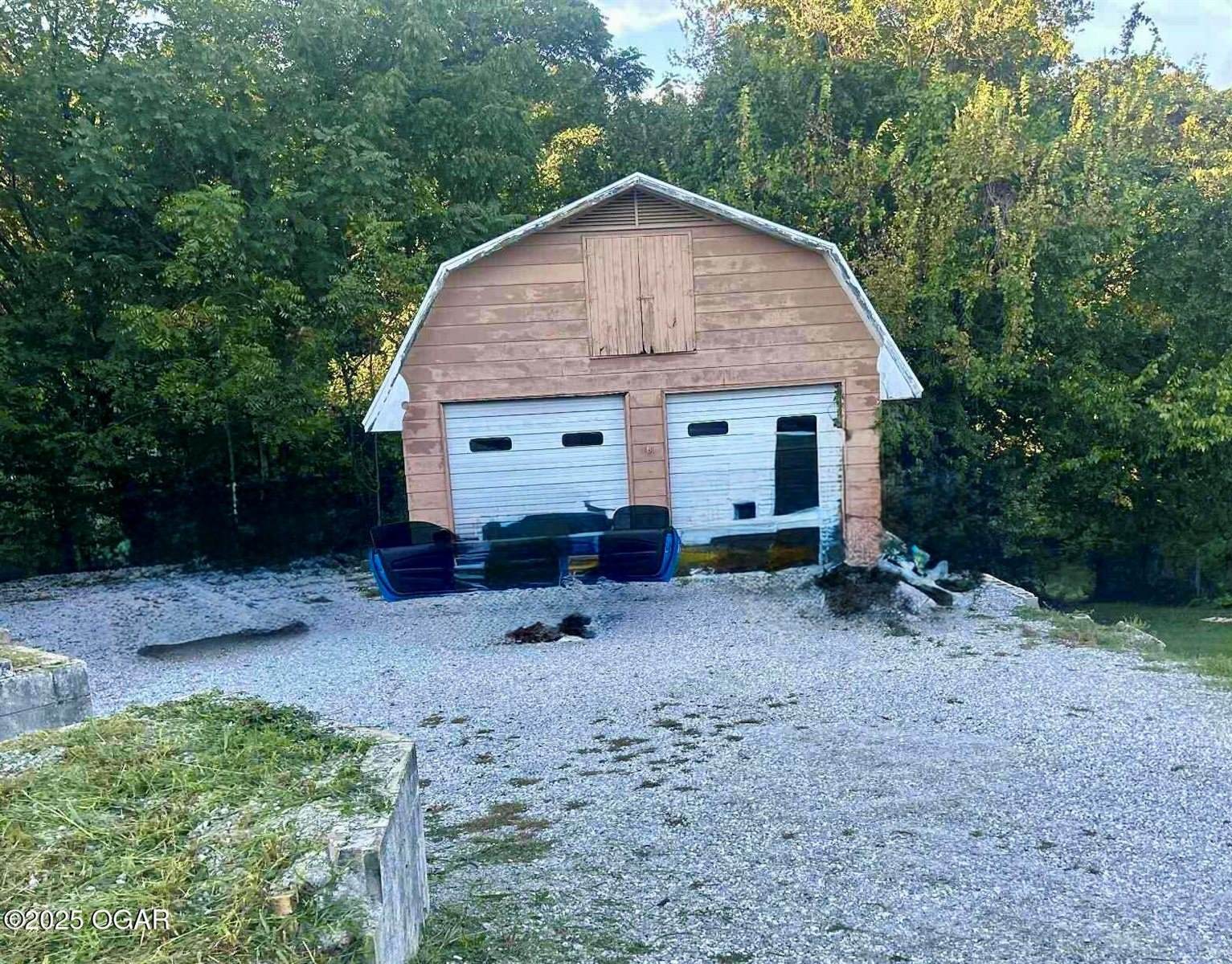 106 West South Street, Neosho, MO 64850